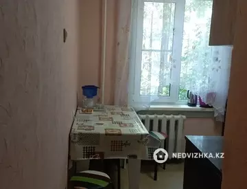 3-комнатная квартира, этаж 3 из 5, 66 м², миниатюра 6