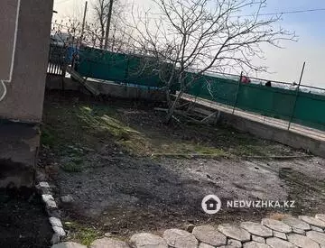 4-комнатный дом, 10 соток, 100 м²