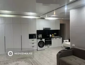 1-комнатная квартира, этаж 3 из 10, 43 м², миниатюра 8
