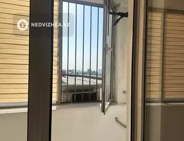 1-комнатная квартира, этаж 3 из 10, 43 м², миниатюра 11