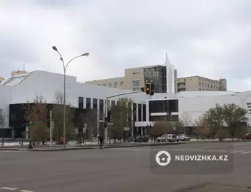 2-комнатная квартира, этаж 1 из 5, 36 м², миниатюра 1