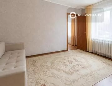 2-комнатная квартира, этаж 1 из 5, 36 м², миниатюра 10