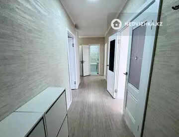 3-комнатная квартира, этаж 4 из 5, 87 м², миниатюра 5
