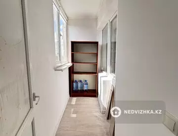3-комнатная квартира, этаж 4 из 5, 87 м², миниатюра 12