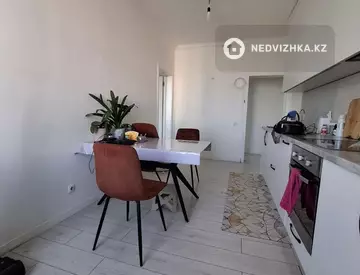 3-комнатная квартира, этаж 7 из 19, 80 м², миниатюра 6