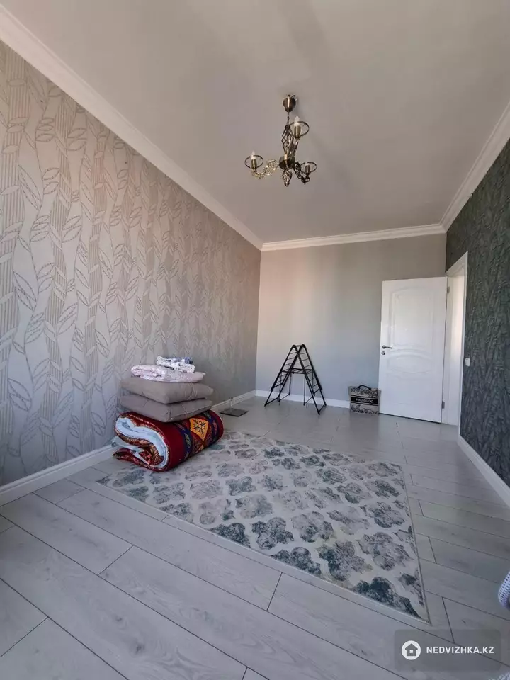 3-комнатная квартира, этаж 7 из 19, 80 м², фотография 4