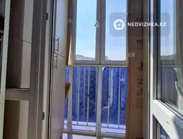 3-бөлмелі пәтер, қабат 8 барлық қабат саны 18, 73 м², 12-нобай
