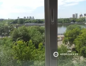 2-комнатная квартира, этаж 5 из 5, 56 м², миниатюра 11