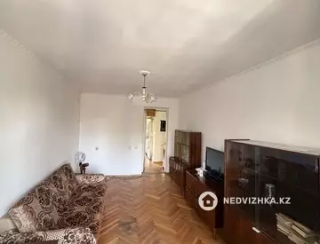 2-комнатная квартира, этаж 4 из 4, 57 м², На длительный срок, миниатюра 9