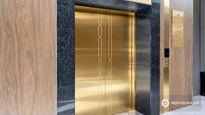 2-комнатная квартира, этаж 3 из 3, 80 м², фотография 4