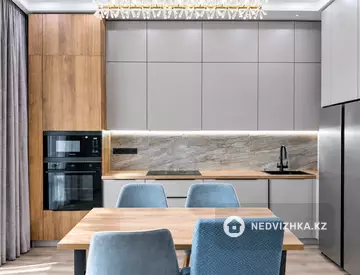 2-комнатная квартира, этаж 3 из 3, 80 м², миниатюра 7