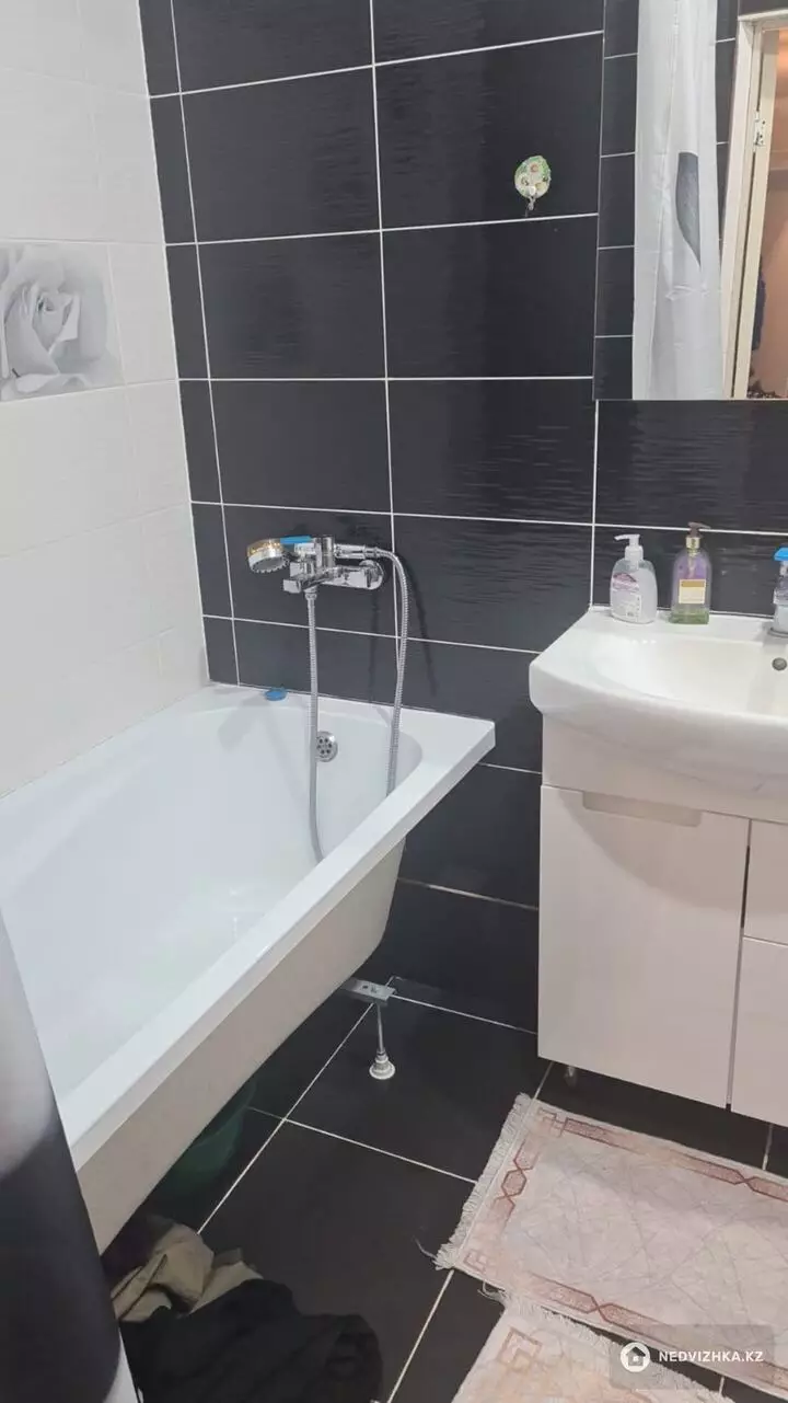 1-комнатная квартира, этаж 5 из 9, 40 м², На длительный срок, фотография 5