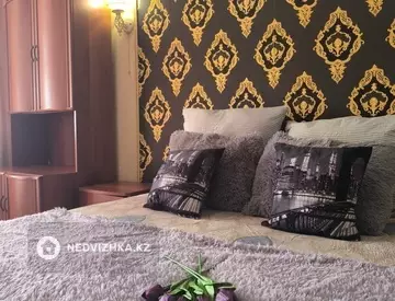 2-комнатная квартира, этаж 7 из 9, 52 м², Посуточно