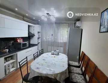 3-комнатная квартира, этаж 1 из 9, 88 м², миниатюра 6