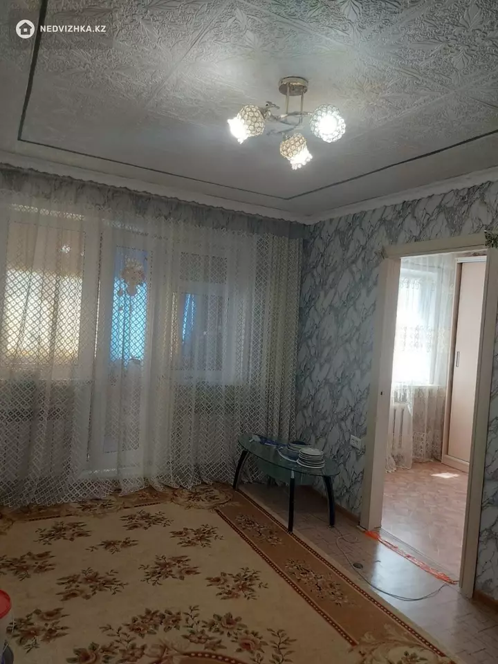 2-комнатная квартира, этаж 5 из 5, 55 м², фотография 2