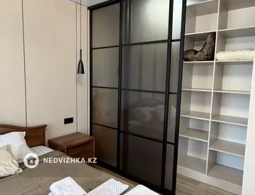 3-комнатная квартира, этаж 11 из 13, 67 м², На длительный срок