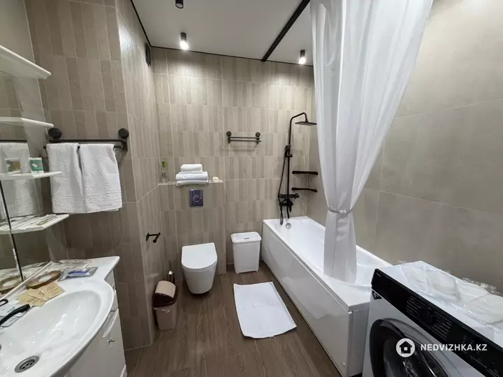 3-комнатная квартира, этаж 11 из 13, 67 м², На длительный срок, фотография 5