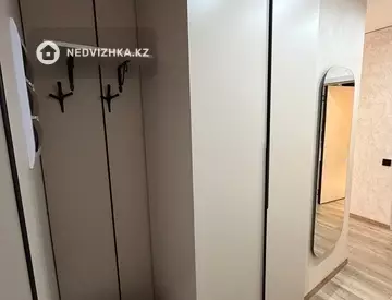3-комнатная квартира, этаж 11 из 13, 67 м², На длительный срок, миниатюра 10