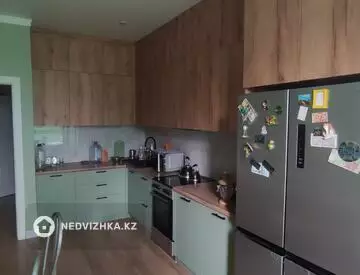 1-комнатная квартира, этаж 2 из 10, 42 м², миниатюра 6