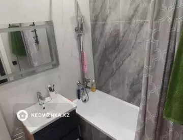 1-комнатная квартира, этаж 2 из 10, 42 м², миниатюра 7