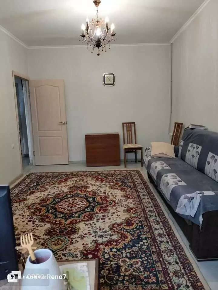 2-комнатная квартира, этаж 3 из 4, 38 м², фотография 2