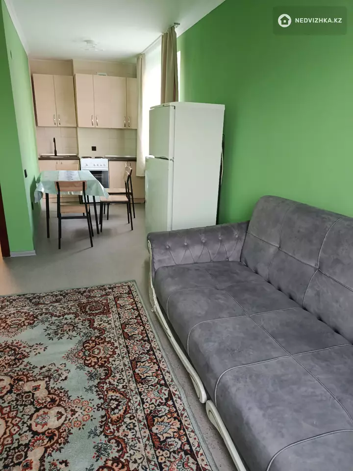 2-комнатная квартира, этаж 5 из 9, 42 м², На длительный срок, фотография 4
