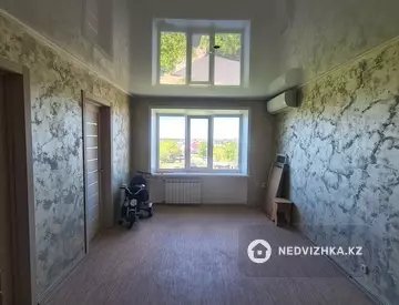 3-комнатная квартира, этаж 5 из 5, 63 м²