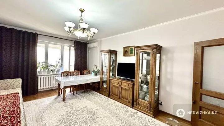 3-комнатная квартира, этаж 11 из 14, 95 м², фотография 4