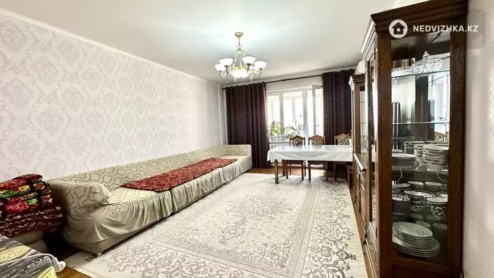 3-комнатная квартира, этаж 11 из 14, 95 м², фотография 3