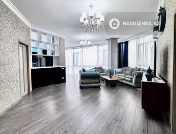 3-комнатная квартира, этаж 3 из 5, 146 м², миниатюра 4