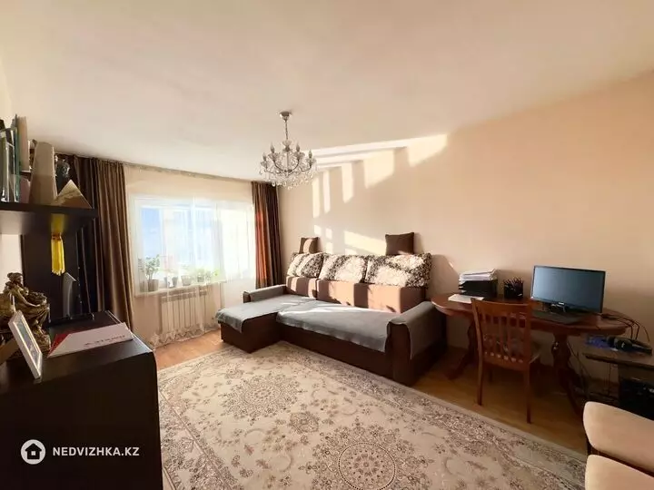 2-комнатная квартира, этаж 15 из 19, 62 м²