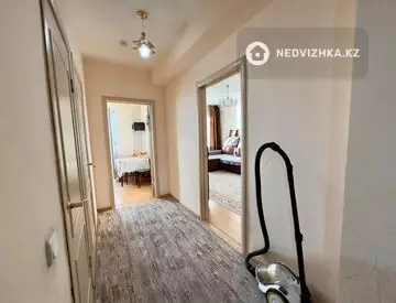 2-комнатная квартира, этаж 15 из 19, 62 м², миниатюра 5