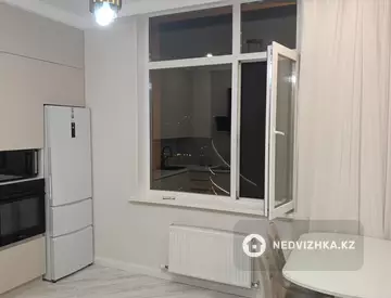 3-комнатная квартира, этаж 11 из 12, 101 м², миниатюра 10
