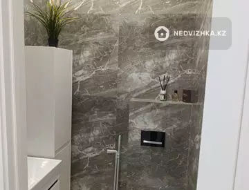 3-комнатная квартира, этаж 11 из 12, 101 м², миниатюра 6
