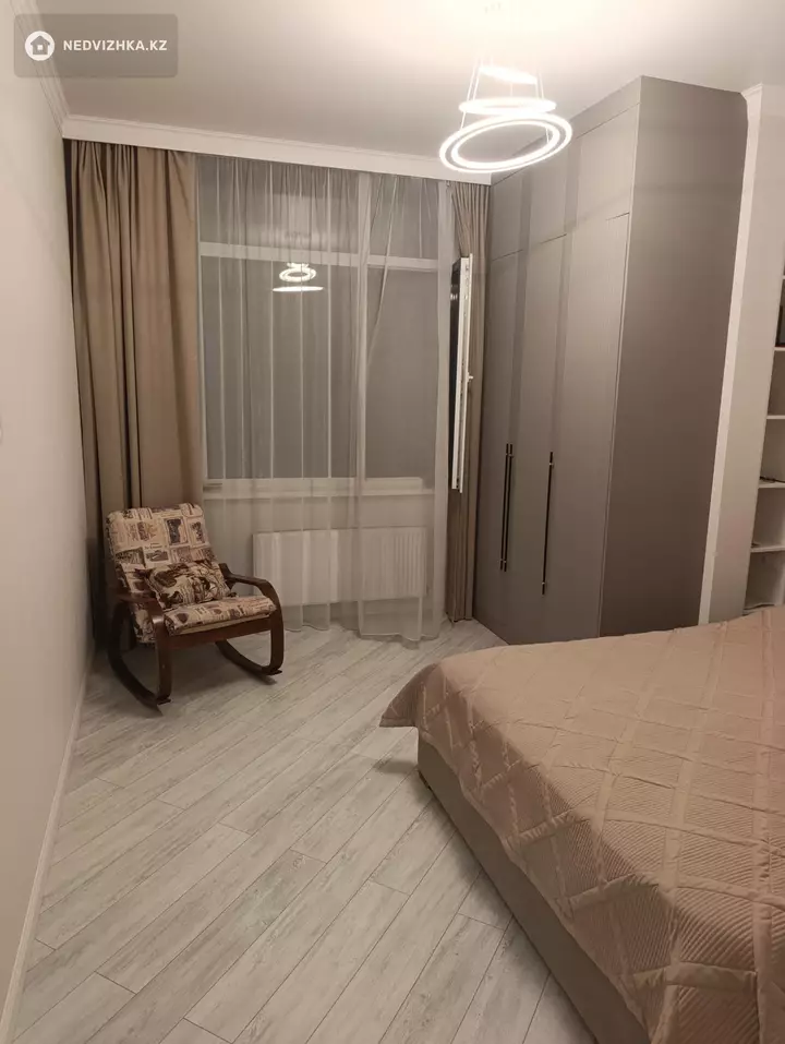 3-комнатная квартира, этаж 11 из 12, 101 м², фотография 2