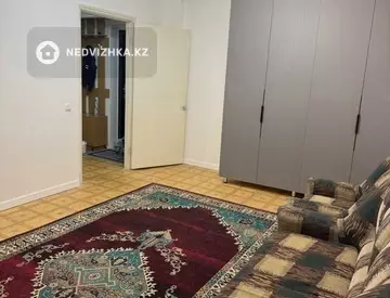 1-комнатная квартира, этаж 8 из 9, 45 м², На длительный срок