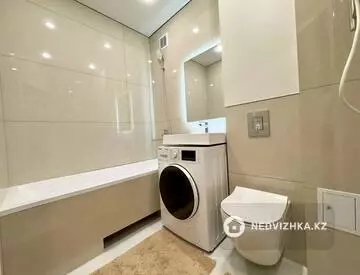 2-комнатная квартира, этаж 7 из 9, 63 м², миниатюра 10