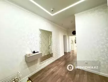 4-комнатная квартира, этаж 8 из 10, 115 м², миниатюра 11