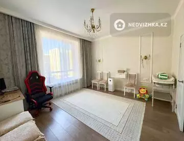 4-комнатная квартира, этаж 8 из 10, 115 м², миниатюра 10