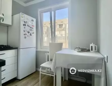 2-комнатная квартира, этаж 4 из 4, 46 м²