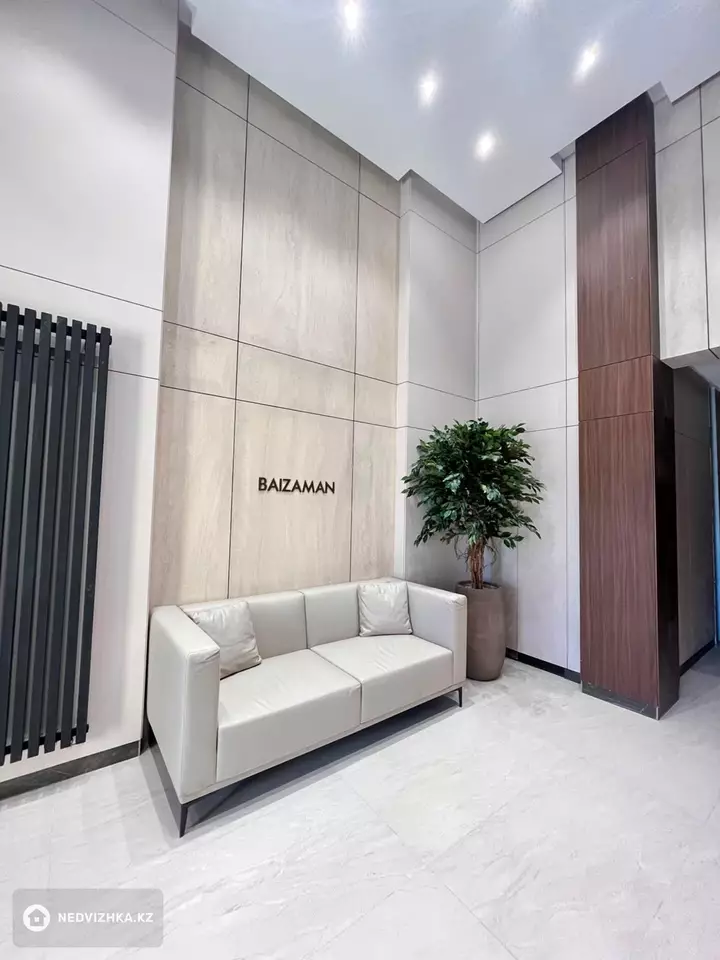 3-комнатная квартира, этаж 8 из 8, 63 м², фотография 5