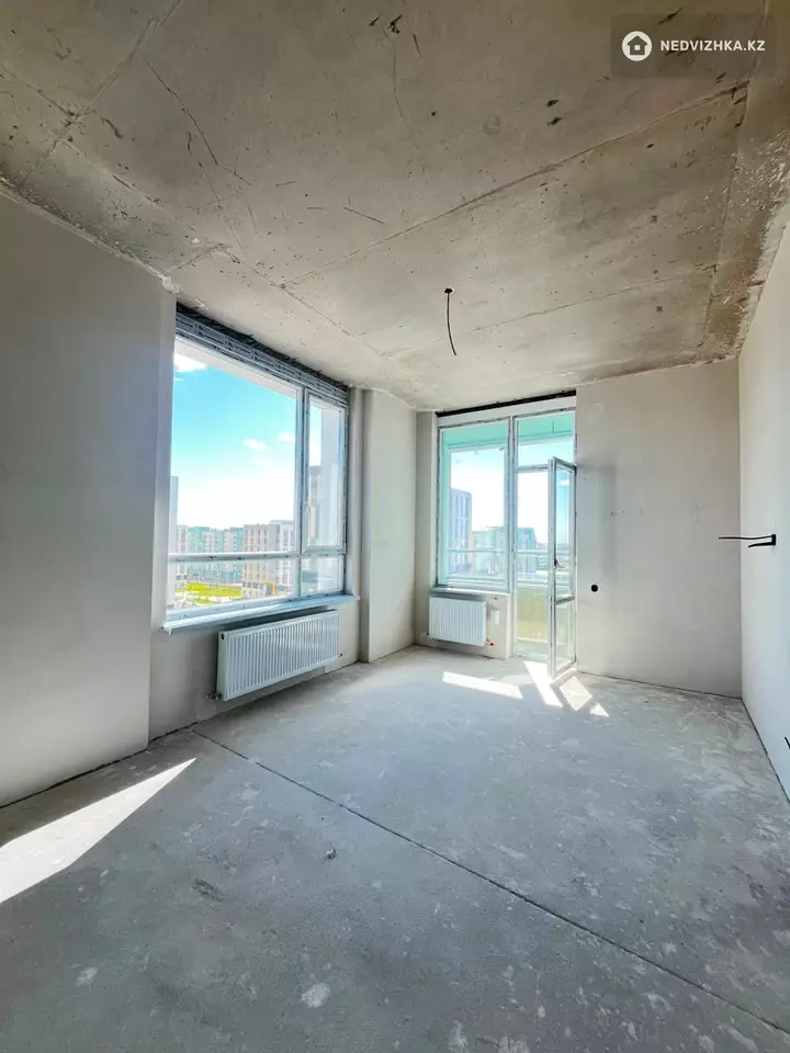 3-комнатная квартира, этаж 8 из 8, 63 м², фотография 4