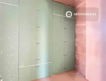 3-комнатная квартира, этаж 8 из 8, 63 м², миниатюра 11
