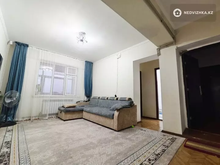 4-комнатная квартира, этаж 5 из 5, 126 м², фотография 4