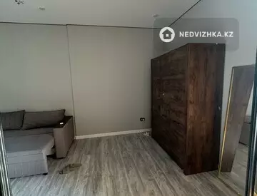 1-комнатная квартира, этаж 10 из 13, 41 м²