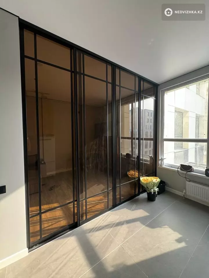 1-комнатная квартира, этаж 10 из 13, 41 м², фотография 2