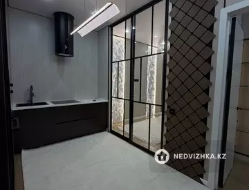 3-комнатная квартира, этаж 6 из 12, 47 м²