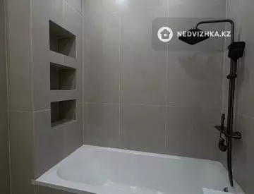 3-комнатная квартира, этаж 6 из 12, 47 м², миниатюра 10