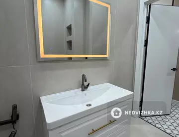 3-комнатная квартира, этаж 6 из 12, 47 м², миниатюра 11