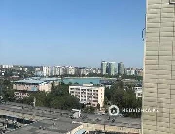 1-комнатная квартира, этаж 12 из 13, 43 м²